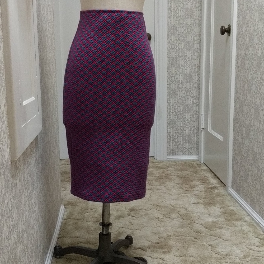 American Apparel stretch pencil skirt